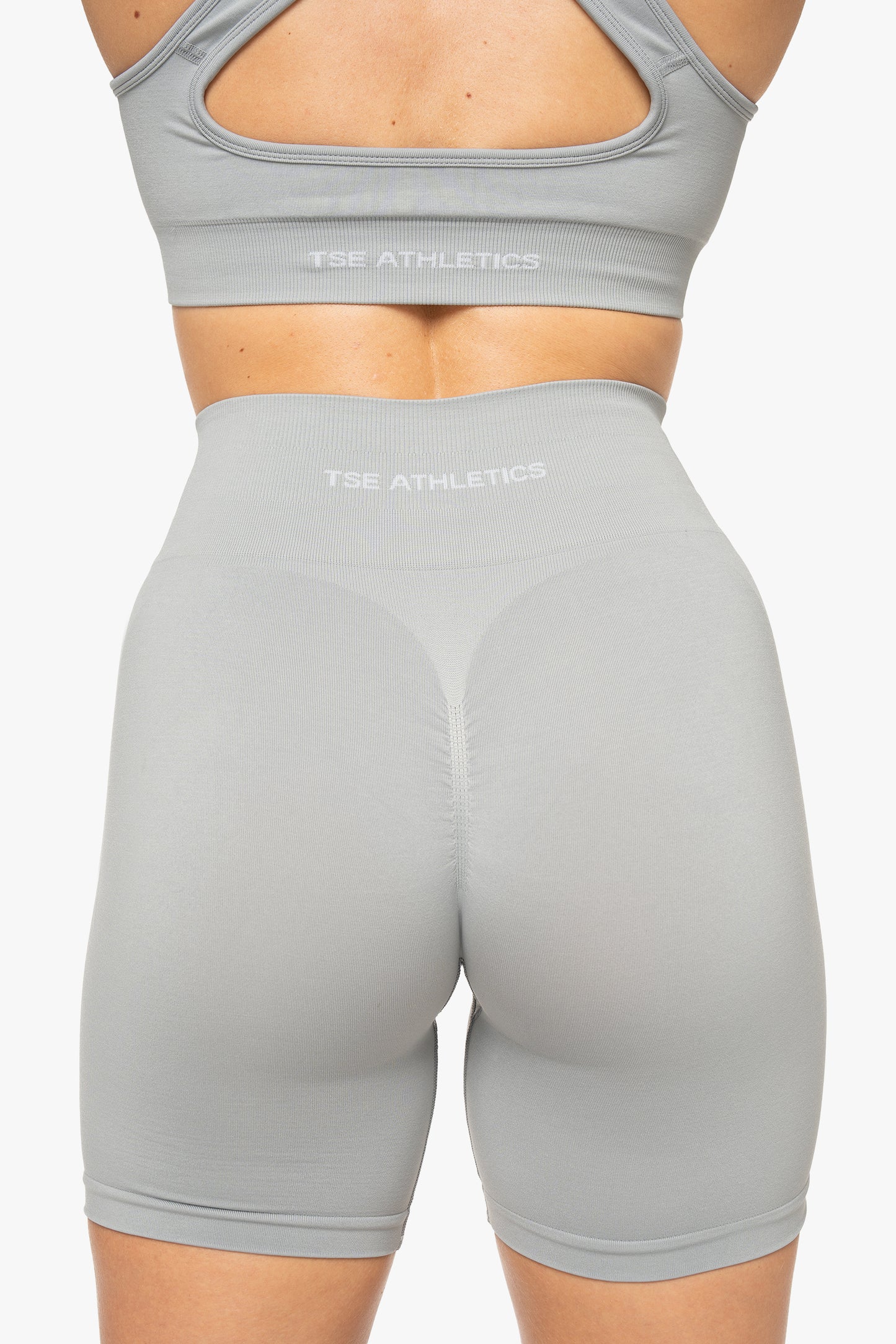 Short Essence - Silver