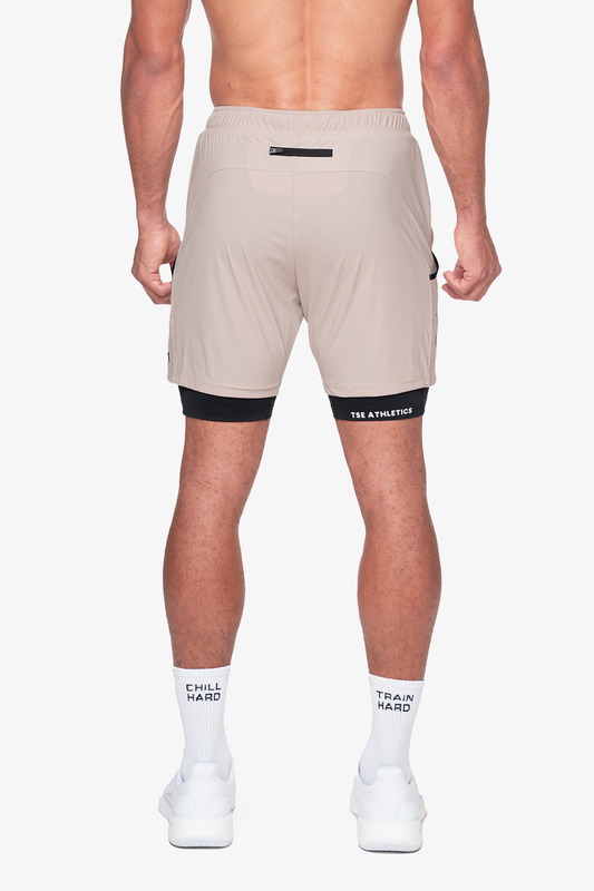 LINER SHORT PERFORMANCE - LIGHT SAND
