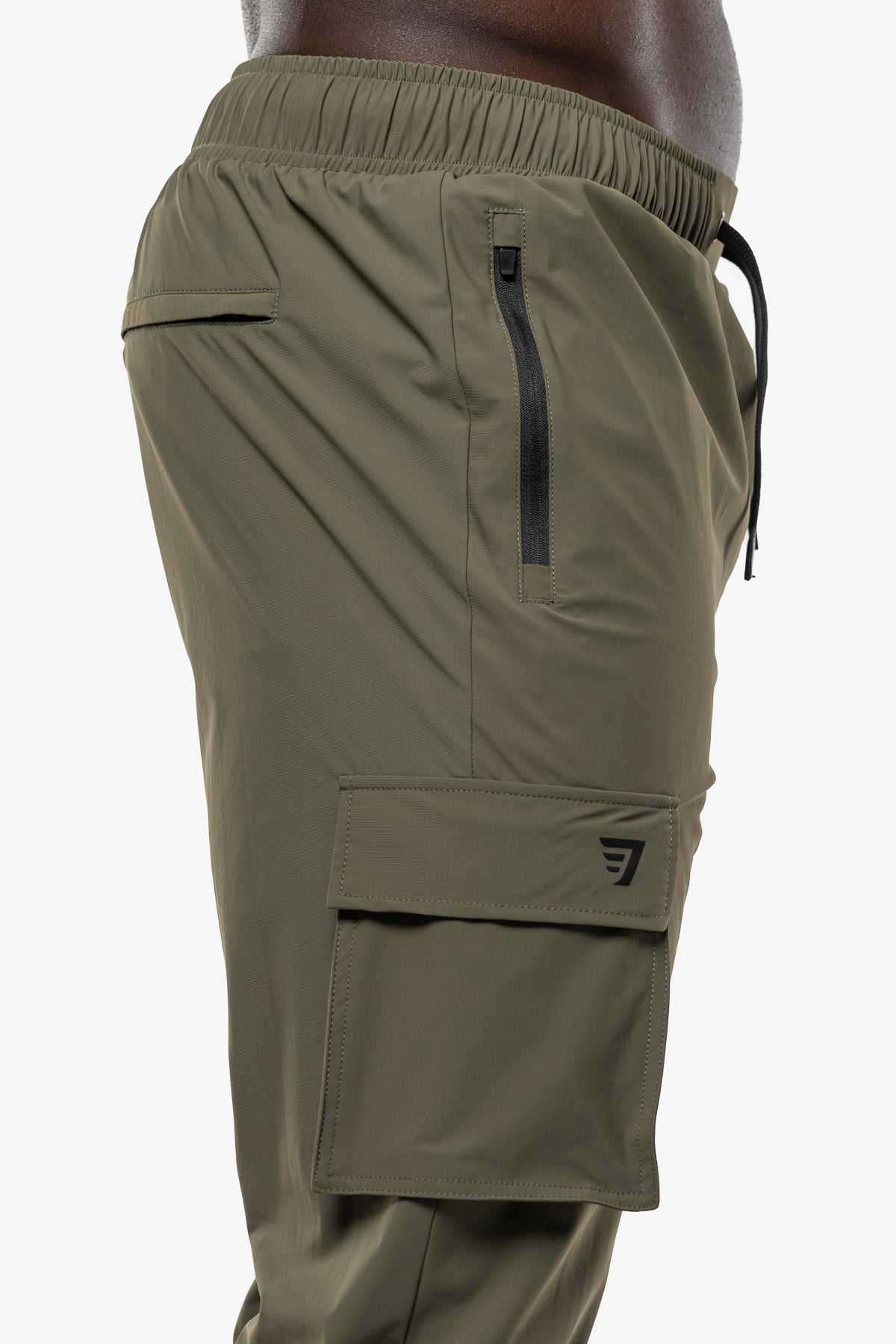 JOGGER PERFORMANCE - COMBAT GREEN