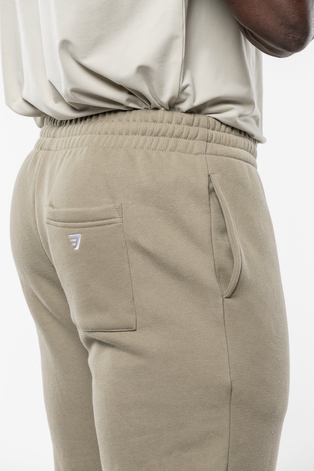 JOGGER MINIMAL LOOSEFIT - MIST